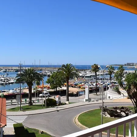Gran Terraza En El Centro Frente Al Mar