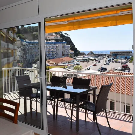 Gran Terraza En El Centro Frente Al Mar *